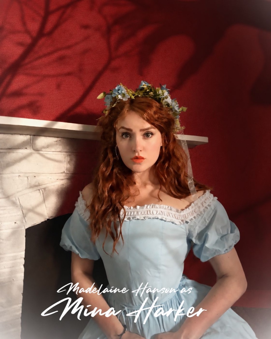 Madelaine Hanson as Mina Harker